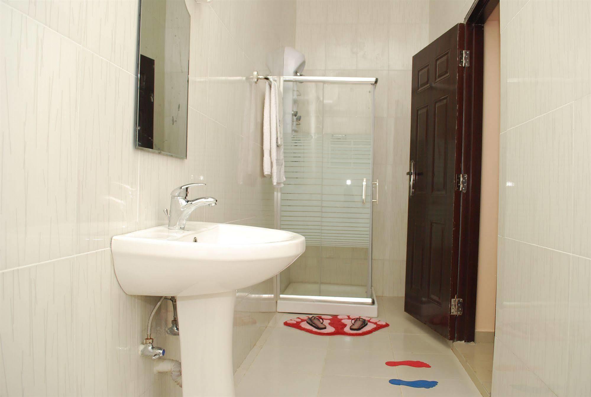 Hemas Hotel Abuja Buitenkant foto